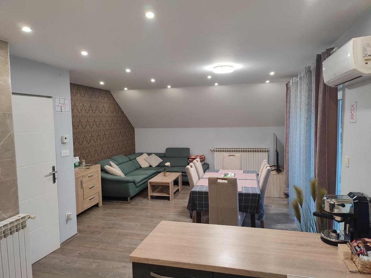Apartman President Крапинске Топлице Екстериор снимка