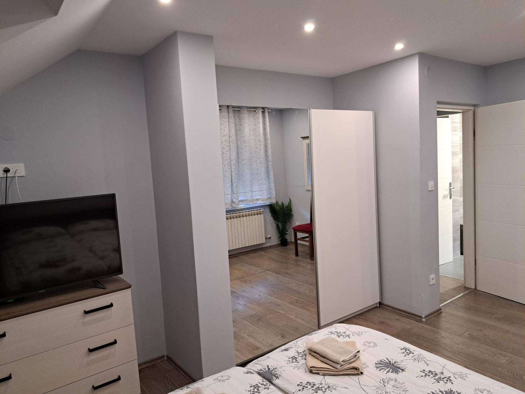Apartman President Крапинске Топлице Екстериор снимка
