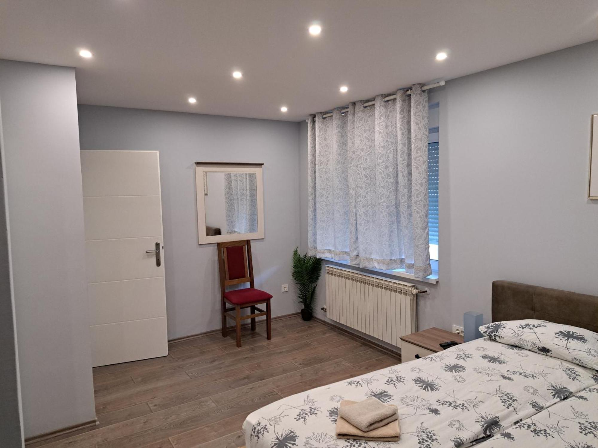 Apartman President Крапинске Топлице Екстериор снимка